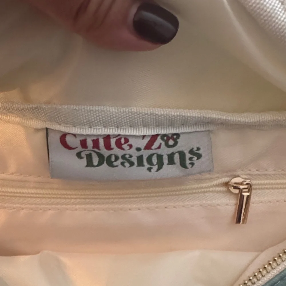 NEW DISNEY Character Patterned Green Holiday Fanny Pack - Picture 2 of 4